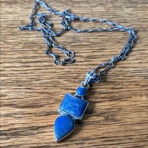Elegant Blue Lapis Lazul Stone Pendant Necklace